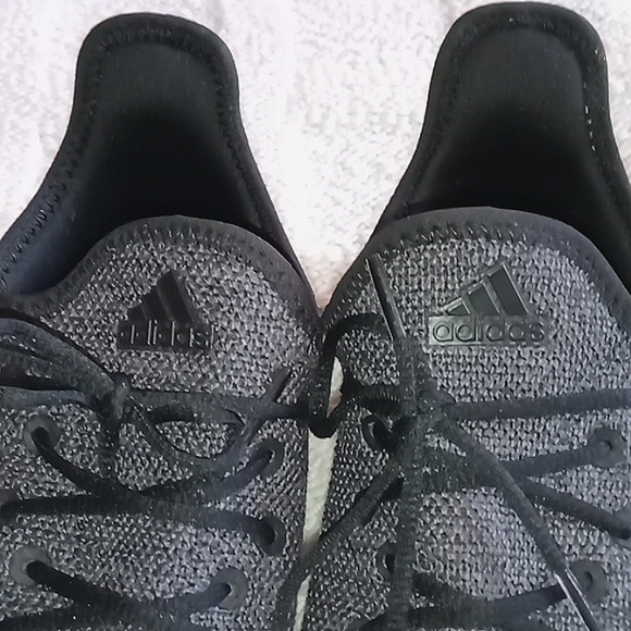 Adidas Cloud foam sneakers, womens Size 6, pre loved, great condition - Picture 3 of 7